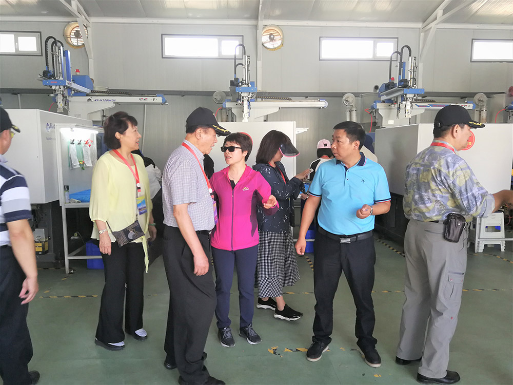 元?jiǎng)P冬蟲夏草